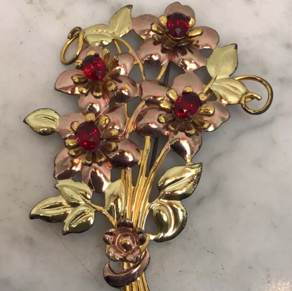 Vintage Large 1/20 12k GF On Sterling Two Tone Red Stone Flower Pin Brooch